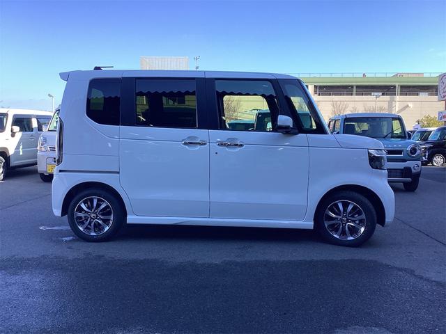 Ｎ－ＢＯＸカスタム ベースグレード　バックカメラ　両側スライド・片側電動　クリアランスソナー　オートクルーズコントロール　レーンアシスト　オートライト　スマートキー　アイドリングストップ　電動格納ミラー　シートヒーター　ベンチシート（17枚目）