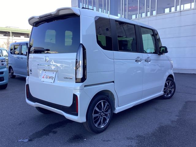 Ｎ－ＢＯＸカスタム ベースグレード　バックカメラ　両側スライド・片側電動　クリアランスソナー　オートクルーズコントロール　レーンアシスト　オートライト　スマートキー　アイドリングストップ　電動格納ミラー　シートヒーター　ベンチシート（18枚目）