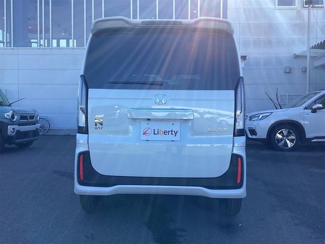 Ｎ－ＢＯＸカスタム ベースグレード　バックカメラ　両側スライド・片側電動　クリアランスソナー　オートクルーズコントロール　レーンアシスト　オートライト　スマートキー　アイドリングストップ　電動格納ミラー　シートヒーター　ベンチシート（19枚目）