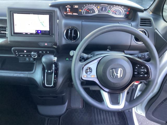 Ｎ－ＢＯＸカスタム Ｇ・Ｌホンダセンシング　ＥＴＣ　バックカメラ　両側スライド・片側電動　ナビ　クリアランスソナー　レーンアシスト　衝突被害軽減システム　オートライト　スマートキー　アイドリングストップ　電動格納ミラー（5枚目）