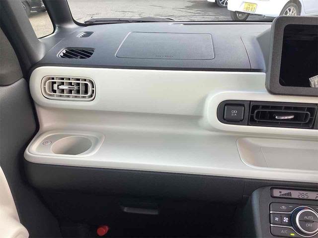 ムーヴキャンバス ストライプスＧ　バックカメラ　両側電動スライドドア　クリアランスソナー　衝突被害軽減システム　スマートキー　アイドリングストップ　電動格納ミラー　シートヒーター　ベンチシート　ＣＶＴ　ＥＳＣ　エアコン（12枚目）