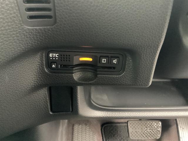 Ｎ－ＢＯＸカスタム Ｇ・Ｌターボホンダセンシング　ＥＴＣ　バックカメラ　両側電動スライドドア　ＴＶ　クリアランスソナー　オートクルーズコントロール　レーンアシスト　衝突被害軽減システム　オートライト　スマートキー　アイドリングストップ　電動格納ミラー（9枚目）