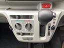 シフトレバー。ぜひ一度お客様の目で確認してください。