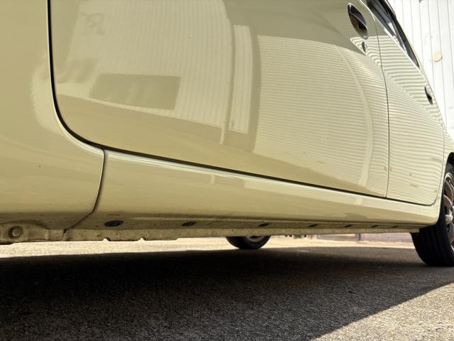 エッセ エコ ワンオーナー★修復歴無★5速MT★走行4万km台★エアコン★PS★PW★Wエアバック★15インチミニライトアルミホイール★新品ホイールナット★新品タイヤ装着★新品サスペンション★ローダウン★(22枚目)