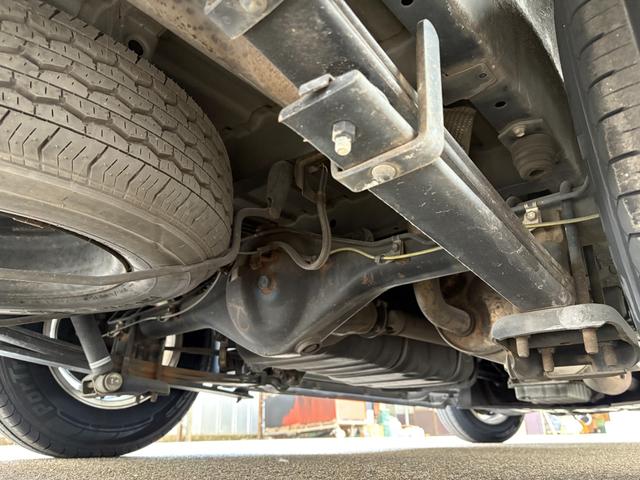 ハイエースバン ロングスーパーＧＬ　ディーゼルターボ★ＤＰＦ無★ＡＴ★純正新品ヘッドライト装着★新品タイヤ★ベッドキット★キーレス★カロッツェリア製新品ディスプレイオーディオ装着★アップルカープレイ★Ｂｌｕｅｔｏｏｔｈ★Ｗエアコン★（22枚目）