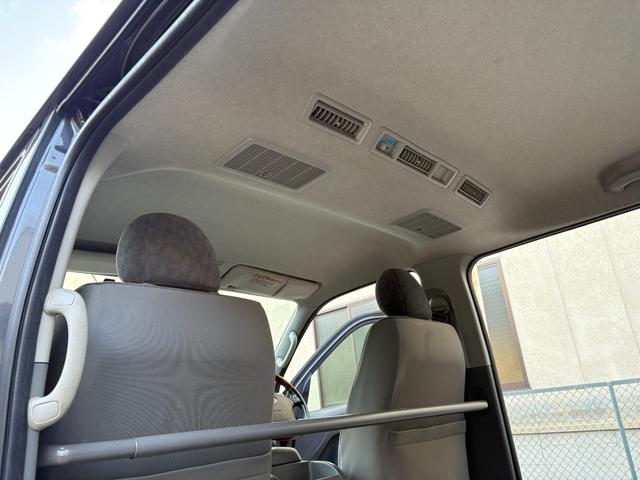ハイエースバン ロングスーパーＧＬ　ディーゼルターボ★ＤＰＦ無★ＡＴ★純正新品ヘッドライト装着★新品タイヤ★ベッドキット★キーレス★カロッツェリア製新品ディスプレイオーディオ装着★アップルカープレイ★Ｂｌｕｅｔｏｏｔｈ★Ｗエアコン★（28枚目）