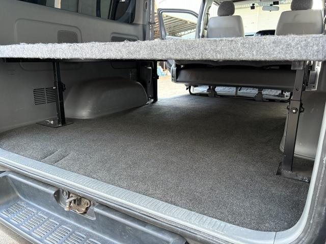 ハイエースバン ロングスーパーＧＬ　ディーゼルターボ★ＤＰＦ無★ＡＴ★純正新品ヘッドライト装着★新品タイヤ★ベッドキット★キーレス★カロッツェリア製新品ディスプレイオーディオ装着★アップルカープレイ★Ｂｌｕｅｔｏｏｔｈ★Ｗエアコン★（42枚目）