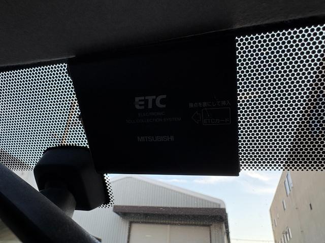 ハイエースバン ロングスーパーＧＬ　ディーゼルターボ★ＤＰＦ無★ＡＴ★純正新品ヘッドライト装着★新品タイヤ★ベッドキット★キーレス★カロッツェリア製新品ディスプレイオーディオ装着★アップルカープレイ★Ｂｌｕｅｔｏｏｔｈ★Ｗエアコン★（50枚目）