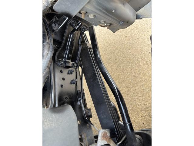 トヨエース 　２トンアルミバン★実走行４．５万ｋｍ★修復歴無★最大積載量２０００ｋｇ★５速ＭＴ★２７００ｃｃガソリンエンジン★荷箱内側替え施工仕上げ★車両総重量４５３５ｋｇ★５トン未満免許★ＥＴＣ★３人乗★（25枚目）