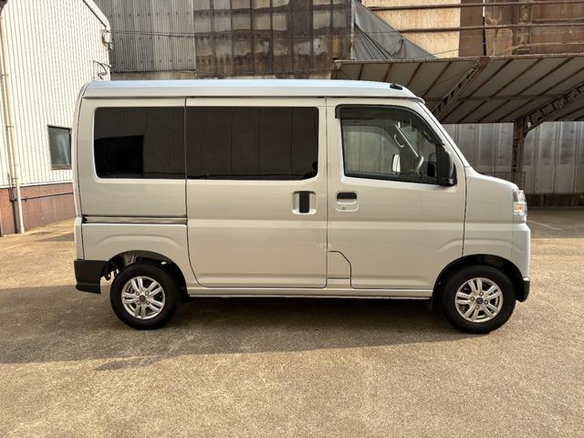 ハイゼットカーゴ DX 修復歴無★スマートアシスト★走行0.6万km台★ハイルーフ★ナビ★Bluetooth対応★前後2カメラドライブレコーダー★12インチアルミホイール★LEDヘッドライトバルブ★衝突軽減ブレーキ★キーレス(2枚目)