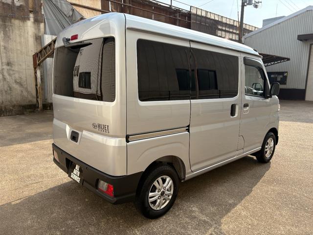 ハイゼットカーゴ DX 修復歴無★スマートアシスト★走行0.6万km台★ハイルーフ★ナビ★Bluetooth対応★前後2カメラドライブレコーダー★12インチアルミホイール★LEDヘッドライトバルブ★衝突軽減ブレーキ★キーレス(3枚目)