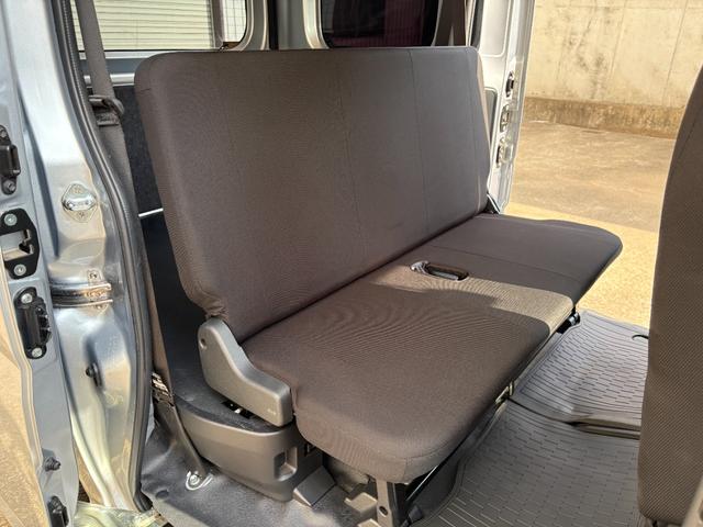 ハイゼットカーゴ DX 修復歴無★スマートアシスト★走行0.6万km台★ハイルーフ★ナビ★Bluetooth対応★前後2カメラドライブレコーダー★12インチアルミホイール★LEDヘッドライトバルブ★衝突軽減ブレーキ★キーレス(23枚目)