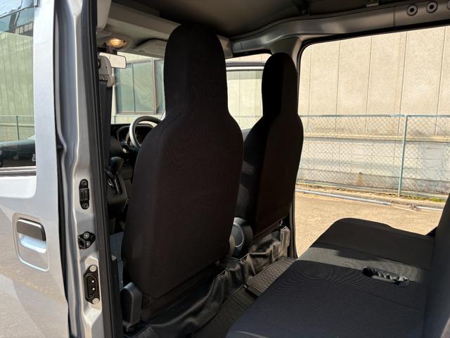 ハイゼットカーゴ DX 修復歴無★スマートアシスト★走行0.6万km台★ハイルーフ★ナビ★Bluetooth対応★前後2カメラドライブレコーダー★12インチアルミホイール★LEDヘッドライトバルブ★衝突軽減ブレーキ★キーレス(26枚目)