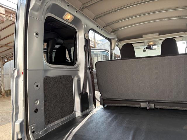 ハイゼットカーゴ DX 修復歴無★スマートアシスト★走行0.6万km台★ハイルーフ★ナビ★Bluetooth対応★前後2カメラドライブレコーダー★12インチアルミホイール★LEDヘッドライトバルブ★衝突軽減ブレーキ★キーレス(41枚目)