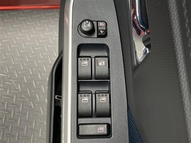 ルーミー カスタムＧ　フルセグ　ミュージックプレイヤー接続可　バックカメラ　衝突被害軽減システム　ＥＴＣ　両側電動スライド　ＬＥＤヘッドランプ　ウオークスルー　アイドリングストップ（21枚目）