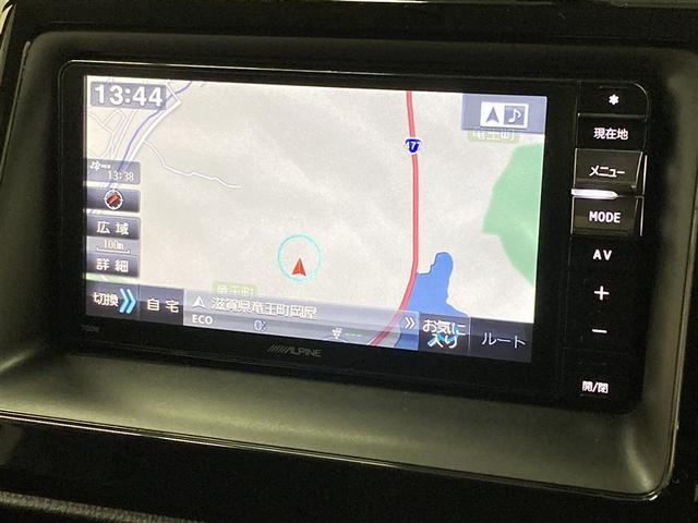 ヴォクシー Ｖ　４ＷＤ　フルセグ　メモリーナビ　ＤＶＤ再生　ミュージックプレイヤー接続可　後席モニター　ＥＴＣ　電動スライドドア　ＬＥＤヘッドランプ　ウオークスルー　乗車定員８人　３列シート　アイドリングストップ（4枚目）