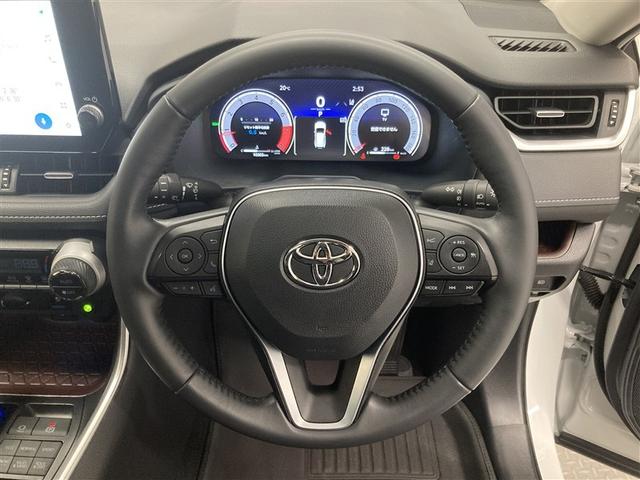 RAV4 G サンルーフ 4WD ミュージックプレイヤー接続可 バックカメラ 衝突被害軽減システム ETC LEDヘッドランプ(17枚目)