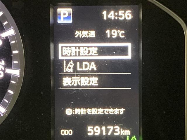 ハイエースバン スーパーＧＬ　ダークプライムＩＩ　４ＷＤ　フルセグ　メモリーナビ　ＤＶＤ再生　ミュージックプレイヤー接続可　バックカメラ　衝突被害軽減システム　ＥＴＣ　両側電動スライド　ＬＥＤヘッドランプ　ワンオーナー　ディーゼル（13枚目）