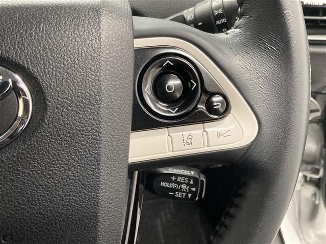 プリウス Ｓセーフティプラス　フルセグ　メモリーナビ　ＤＶＤ再生　ミュージックプレイヤー接続可　バックカメラ　衝突被害軽減システム　ＥＴＣ　ドラレコ　ＬＥＤヘッドランプ　ワンオーナー（15枚目）