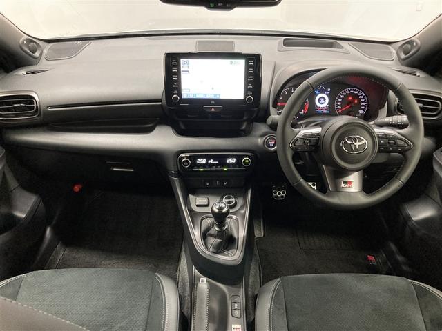 ＧＲヤリス ＲＺ　ハイパフォーマンス　４ＷＤ　ミュージックプレイヤー接続可　バックカメラ　衝突被害軽減システム　ＥＴＣ　ドラレコ　ＬＥＤヘッドランプ　アイドリングストップ（4枚目）