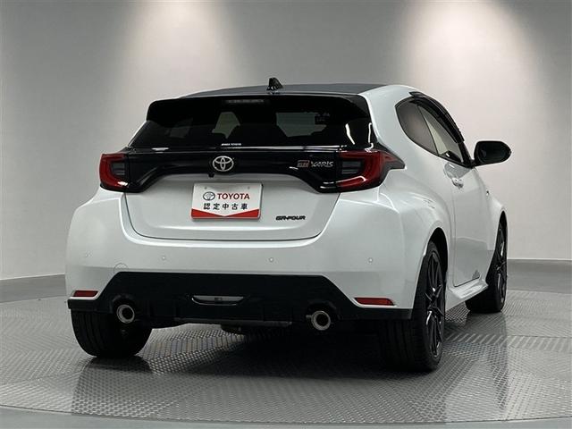 ＧＲヤリス ＲＺ　ハイパフォーマンス　４ＷＤ　ミュージックプレイヤー接続可　バックカメラ　衝突被害軽減システム　ＥＴＣ　ドラレコ　ＬＥＤヘッドランプ　アイドリングストップ（8枚目）