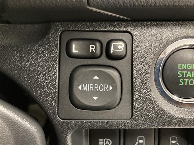 ハイエースバン スーパーGL ダークプライムII 4WD フルセグ メモリーナビ DVD再生 ミュージックプレイヤー接続可 バックカメラ 衝突被害軽減システム ETC 両側電動スライド LEDヘッドランプ フルエアロ ディーゼル(17枚目)