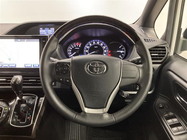 エスクァイア Ｇｉ　ブラックテーラード　フルセグ　メモリーナビ　ＤＶＤ再生　ミュージックプレイヤー接続可　バックカメラ　衝突被害軽減システム　ＥＴＣ　両側電動スライド　ＬＥＤヘッドランプ　ウオークスルー　乗車定員７人　３列シート（14枚目）