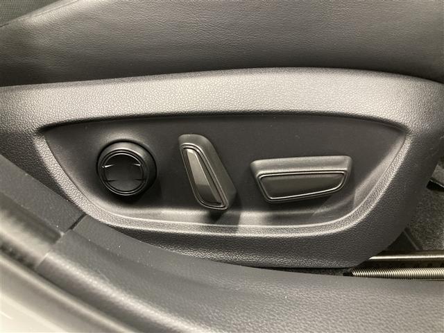 プリウス Ｚ　４ＷＤ　ミュージックプレイヤー接続可　バックカメラ　衝突被害軽減システム　ＥＴＣ　ドラレコ　ＬＥＤヘッドランプ　ワンオーナー（13枚目）