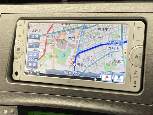 プリウス Ｓ　ワンセグ　メモリーナビ　ミュージックプレイヤー接続可　バックカメラ　ＥＴＣ　ＨＩＤヘッドライト　ワンオーナー（5枚目）