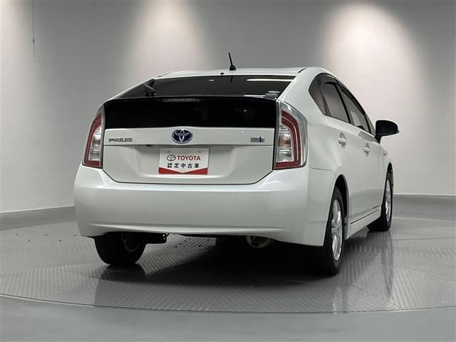 プリウス Ｓ　ワンセグ　メモリーナビ　ミュージックプレイヤー接続可　バックカメラ　ＥＴＣ　ＨＩＤヘッドライト　ワンオーナー（7枚目）