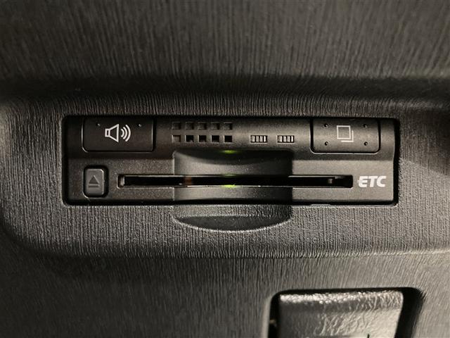 プリウス Ｓ　ワンセグ　メモリーナビ　ミュージックプレイヤー接続可　バックカメラ　ＥＴＣ　ＨＩＤヘッドライト　ワンオーナー（16枚目）