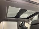 RAV4 G サンルーフ 4WD ミュージックプレイヤー接続可 バックカメラ 衝突被害軽減システム ETC LEDヘッドランプ(4枚目)