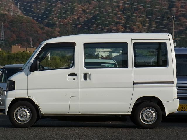 日産 ＮＶ１００クリッパーバン