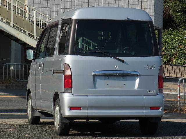 スローパー　車いす移動車　電動ウインチ　リアシート付　福祉車両　タイミングベルト交換済(5枚目)