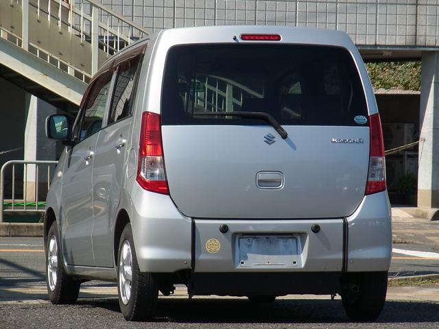 ワゴンＲ ウィズ　車いす移動車　脱着式リアシート　福祉車両　タイミングチェーン（7枚目）
