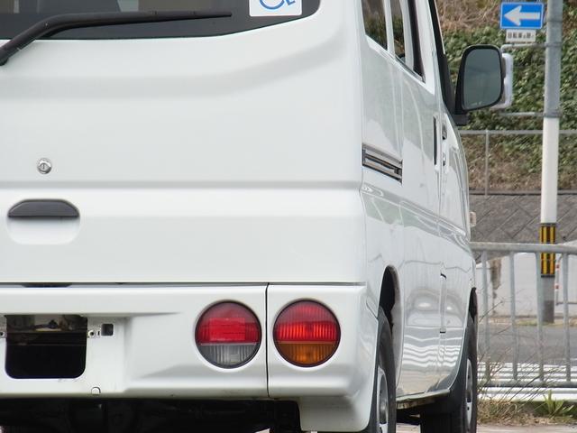 ミニキャブバン ハーティーラン　４ＷＤ　車いす仕様車　テールゲート電動リフト式　福祉車両　前席パワーウィンドウ　キーレス（29枚目）