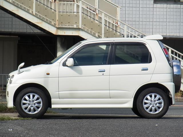 テリオスキッド カスタムL ターボ 4WD 5MT ETC(5枚目)