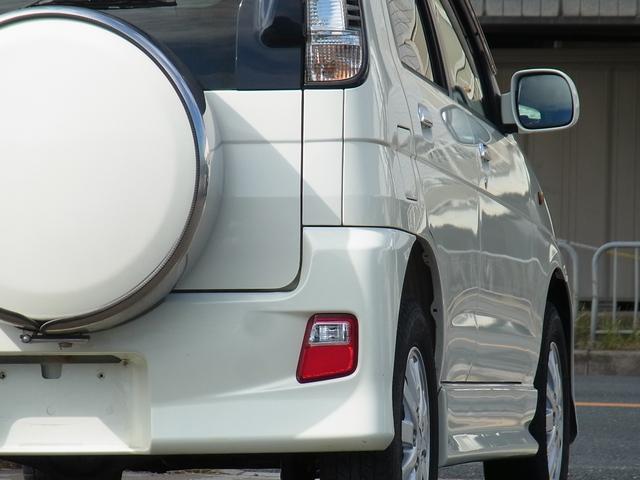 テリオスキッド カスタムL ターボ 4WD 5MT ETC(8枚目)