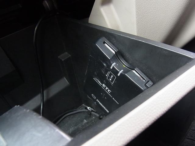 フレアワゴン ＩＳリミテッド　Ｂｌｕｅｔｏｏｔｈ対応バックモニター付ナビＴＶ　ＥＴＣ　アイドリングストップ　左側電動スライドドア　スマートキー　タイミングチェーン（15枚目）