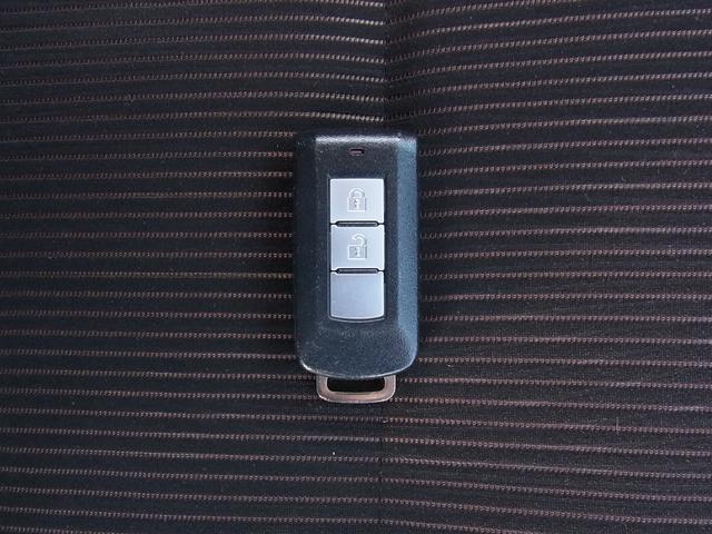 デイズ ハイウェイスターＸ　Ｖセレクション＋セーフティＩＩ　４ＷＤ　エマージェンシーブレーキ　アラウンドビューモニター　キセノン　ＥＴＣ　シートヒーター　スマートキー　タイミングチェーン（25枚目）