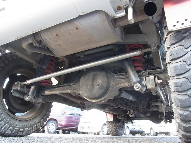 ＡＺオフロード ＸＣ　ターボ　４ＷＤ　リフトアップ　１８５／８５－１６タイヤ　ナビＴＶ　タイミングチェーン（17枚目）