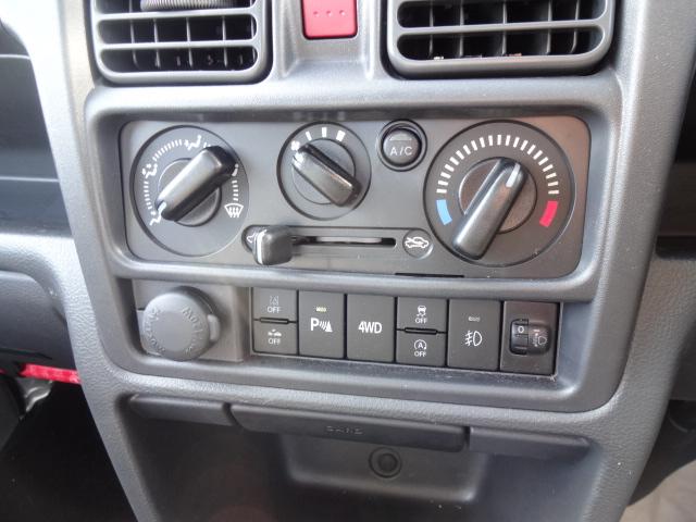 NT100クリッパートラック GX ワンオーナー 4WD 純正SDナビ フルセグ キーレス ETC バックカメラ 緊急ブレーキ FRドラレコ LEDヘッドライト レーンアシスト フォグランプ(13枚目)
