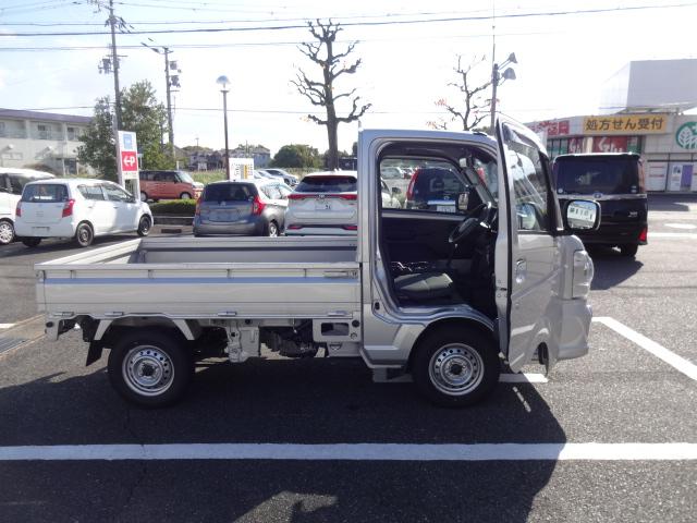 NT100クリッパートラック GX ワンオーナー 4WD 純正SDナビ フルセグ キーレス ETC バックカメラ 緊急ブレーキ FRドラレコ LEDヘッドライト レーンアシスト フォグランプ(18枚目)