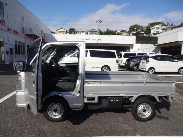 NT100クリッパートラック GX ワンオーナー 4WD 純正SDナビ フルセグ キーレス ETC バックカメラ 緊急ブレーキ FRドラレコ LEDヘッドライト レーンアシスト フォグランプ(22枚目)