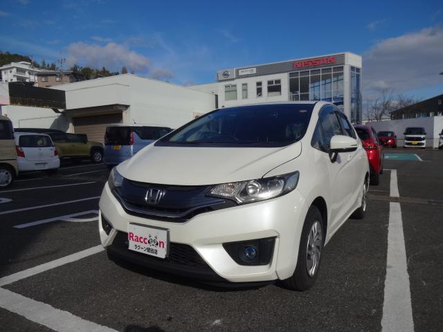 フィット 13G・Lパッケージ ワンオーナー 社外SDナビ フルセグ プッシュスタート ETC バックカメラ 緊急ブレーキ FRドラレコ LEDヘッドライト ツイーター HDMI(3枚目)