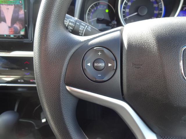 フィット 13G・Lパッケージ ワンオーナー 社外SDナビ フルセグ プッシュスタート ETC バックカメラ 緊急ブレーキ FRドラレコ LEDヘッドライト ツイーター HDMI(6枚目)