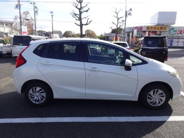 フィット 13G・Lパッケージ ワンオーナー 社外SDナビ フルセグ プッシュスタート ETC バックカメラ 緊急ブレーキ FRドラレコ LEDヘッドライト ツイーター HDMI(18枚目)