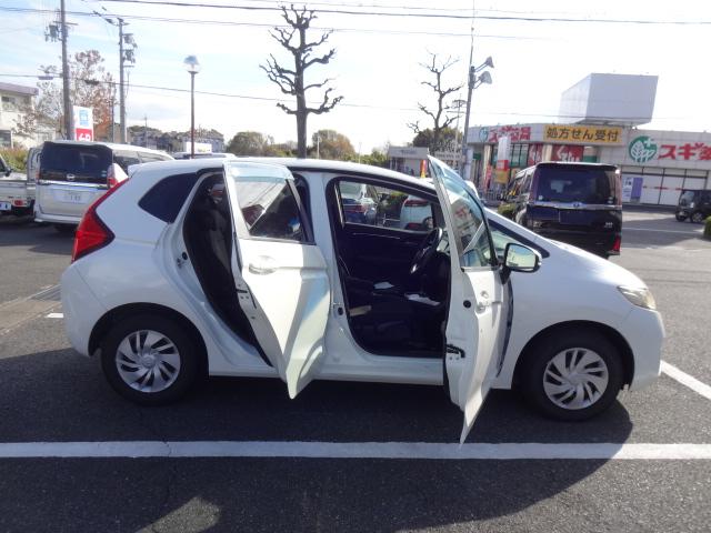 フィット 13G・Lパッケージ ワンオーナー 社外SDナビ フルセグ プッシュスタート ETC バックカメラ 緊急ブレーキ FRドラレコ LEDヘッドライト ツイーター HDMI(19枚目)