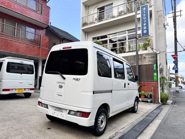 ハイゼットカーゴ DX SAIII ハイルーフ 4WD オートマ パワーウィンドウ 衝突軽減ブレーキ クリアランスソナー スマートアシスト3 ETC キーレス プライバシーガラス オーバーヘッドシェルフ(9枚目)