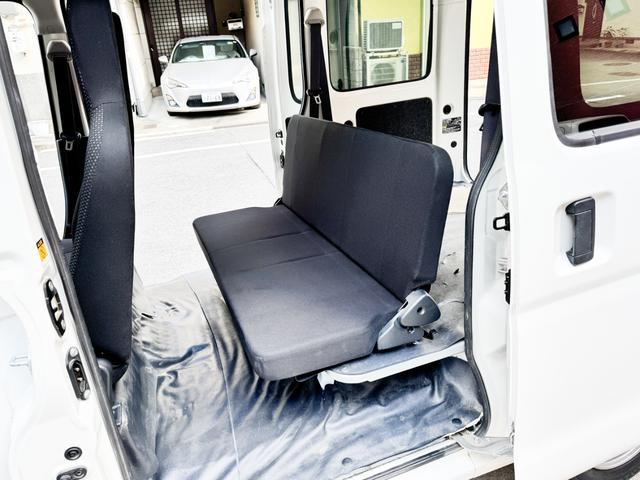 ハイゼットカーゴ DX SAIII ハイルーフ 4WD オートマ パワーウィンドウ 衝突軽減ブレーキ クリアランスソナー スマートアシスト3 ETC キーレス プライバシーガラス オーバーヘッドシェルフ(23枚目)